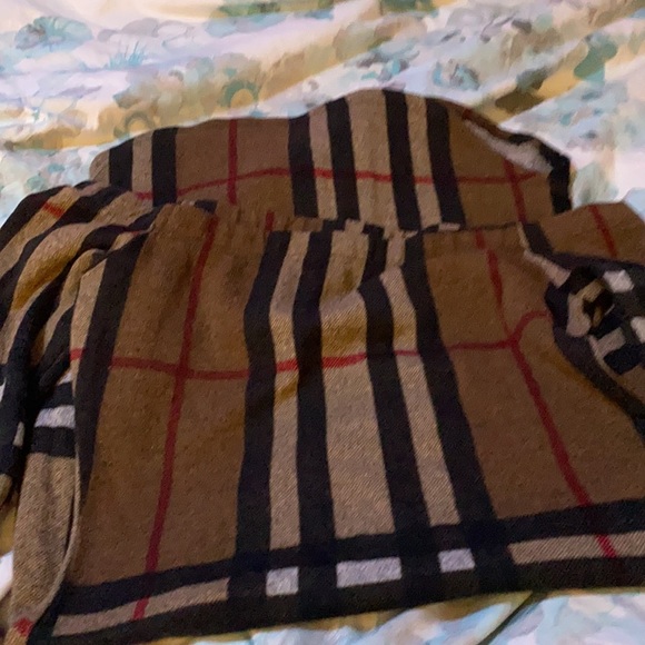 Dress 🤎🖤❤️ - Picture 10 of 11